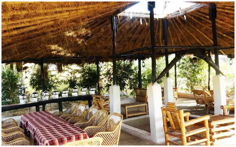 Kanha Treasure Resort Restaurant