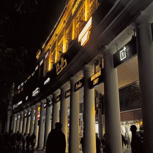 9 Days Golden Triangle Tour with Ranthambore and Khajuraho